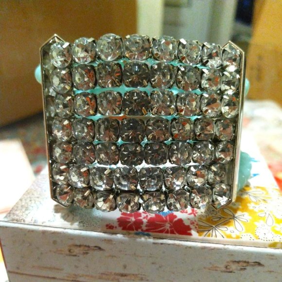 Plunder Design Susan Bracelet - Picture 4 of 4